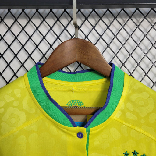 Camisa Brasil Home I 22/23 - Versão Feminina