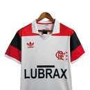 Camisa Retrô Flamengo II 1986 - Adidas Masculina - Branca com detalhes em vermelho